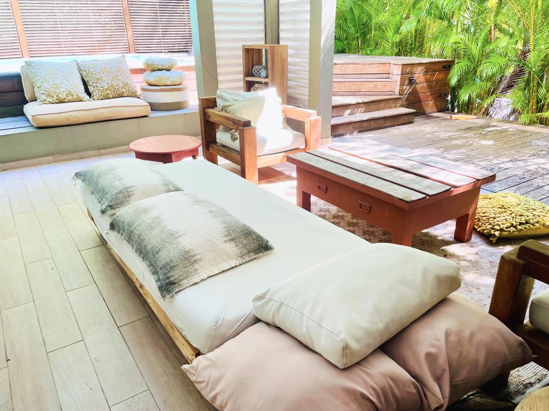 Location villa 3 chambres Trois ilets - Vue terasse RDC salon et piscine